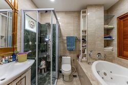 West Coast Road (D5), Terrace #451875911